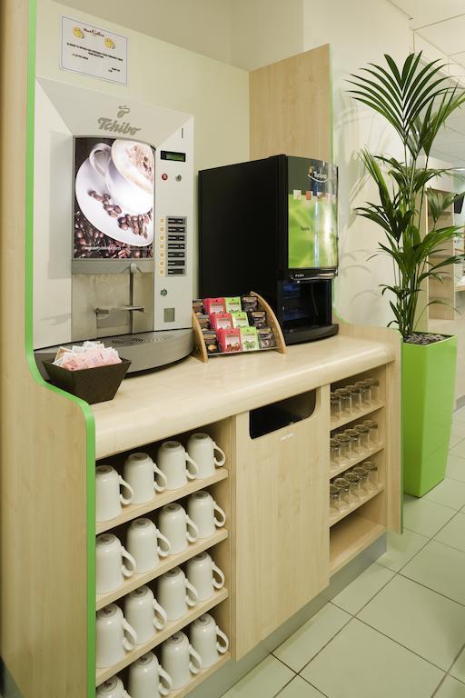 Ibis Budget Bradford Bradford  Bagian luar foto