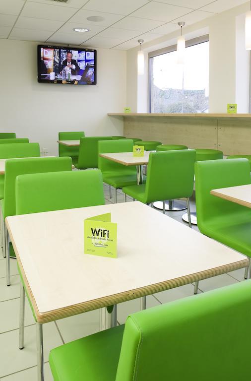 Ibis Budget Bradford Bradford  Bagian luar foto