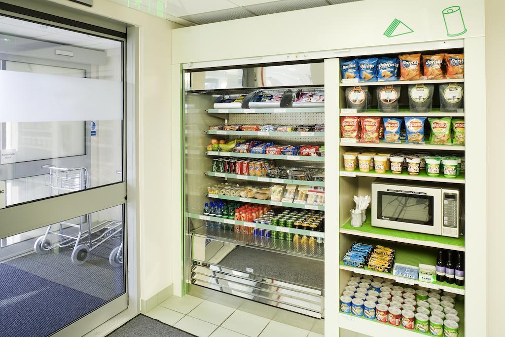 Ibis Budget Bradford Bradford  Bagian luar foto