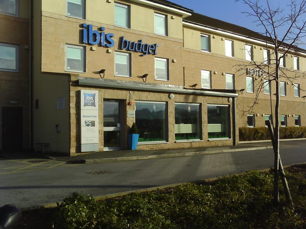 Ibis Budget Bradford Bradford  Bagian luar foto