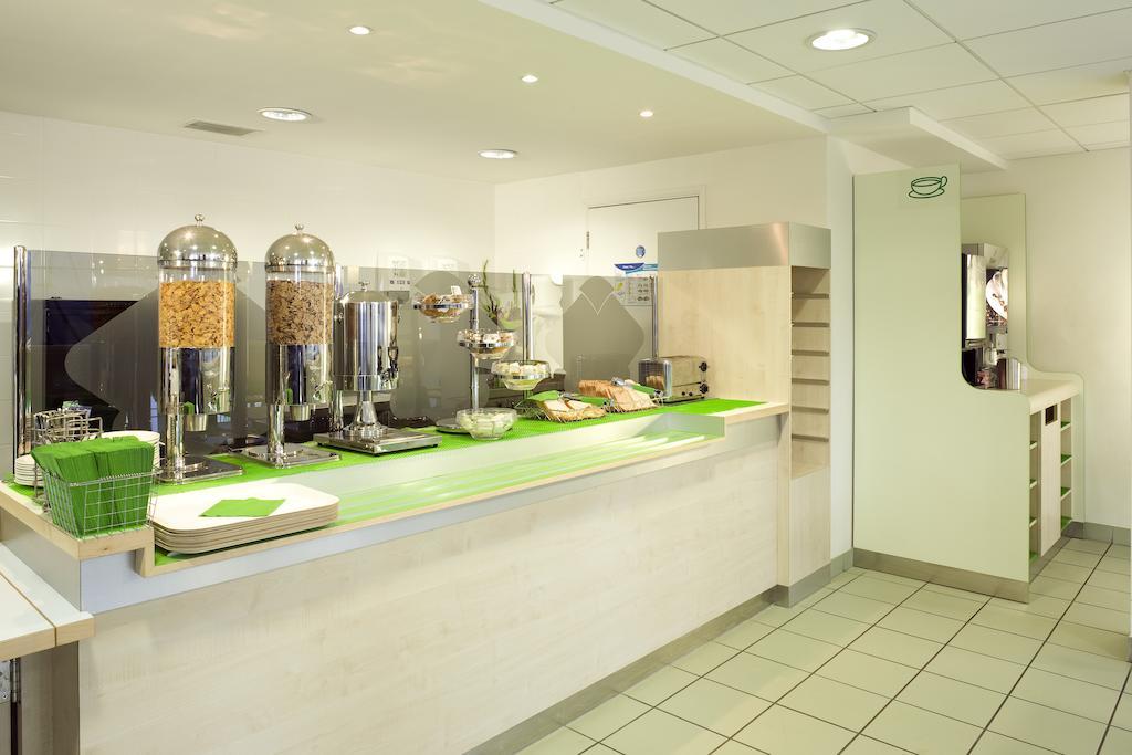 Ibis Budget Bradford Bradford  Bagian luar foto