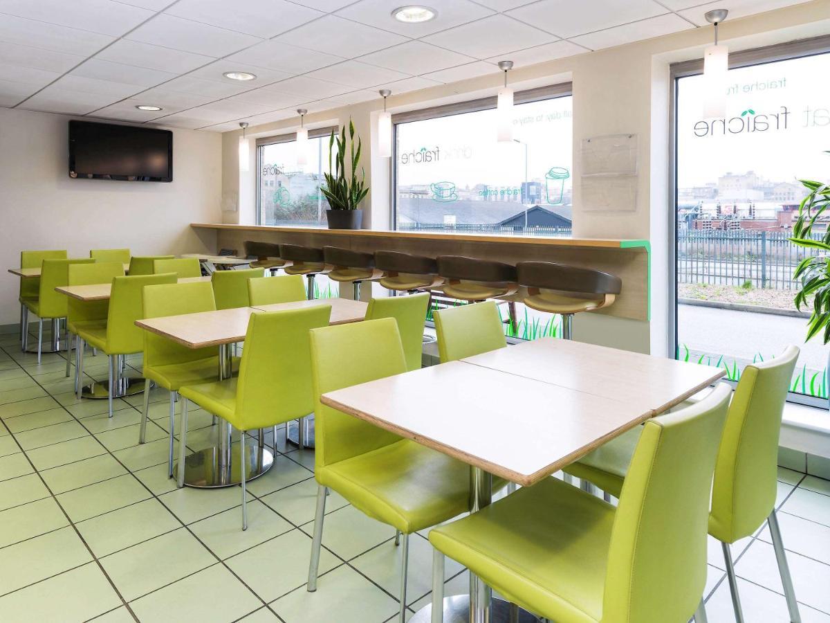 Ibis Budget Bradford Bradford  Bagian luar foto